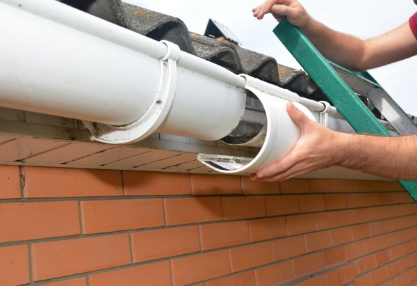 Cost of Gutter Maintenance in Rockledge