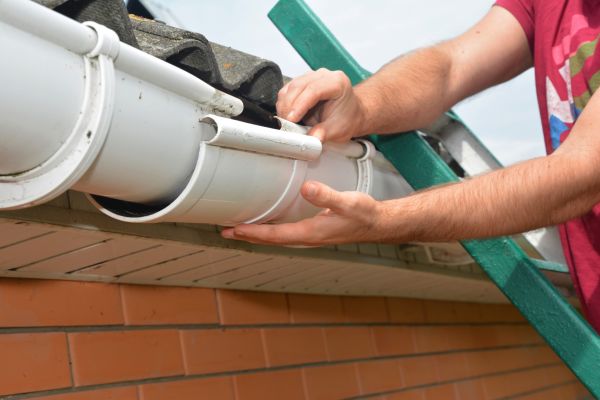 Cost of Large Gutter Repair in Rockledge